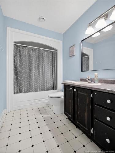 5 Sable Crt, Moncton, NB 