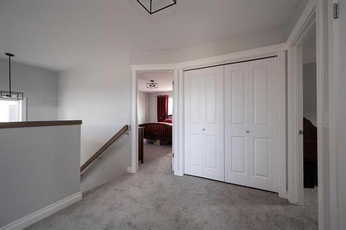 21 Dedrick Bay, Winnipeg, MB 