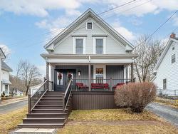 154 Chestnut Street Windsor, NS B0N 2T0