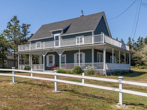 1428 Highway 304, Cape Forchu, NS 
