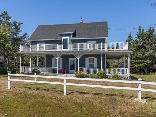 1428 Highway 304, Cape Forchu, NS 