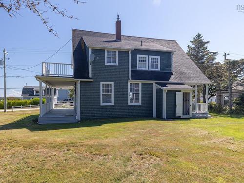 1428 Highway 304, Cape Forchu, NS 