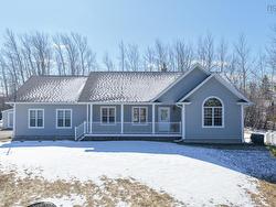 24 Hampton Drive Sydney River, NS B1L 0A1