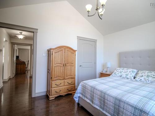 24 Hampton Drive, Sydney River, NS 