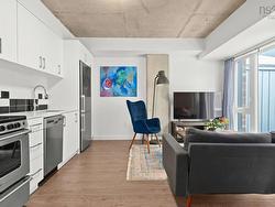208 5684 West Street  Halifax, NS B3K 1H7