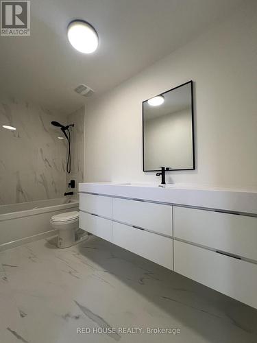 98 Everett Common, St. Catharines, ON - Indoor Photo Showing Bathroom