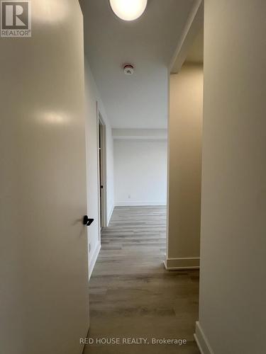 98 Everett Common, St. Catharines, ON - Indoor Photo Showing Other Room