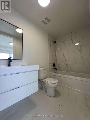 98 Everett Common, St. Catharines, ON - Indoor Photo Showing Bathroom