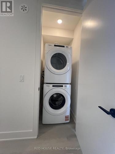 98 Everett Common, St. Catharines, ON - Indoor Photo Showing Laundry Room
