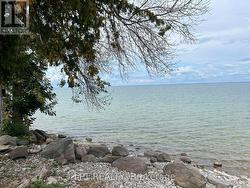 40586B SHORE RD ALLOWANCE ROAD Brock, ON L0K 1A0