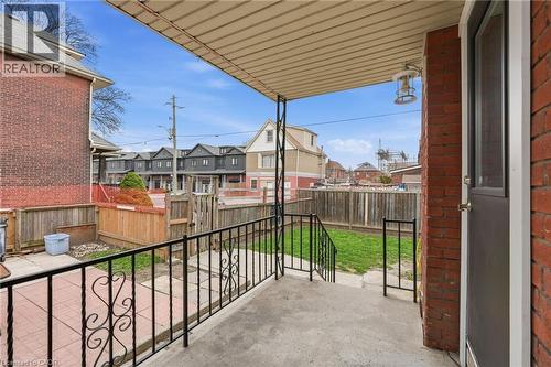 570 Cannon Street E, Hamilton, ON - Outdoor With Exterior