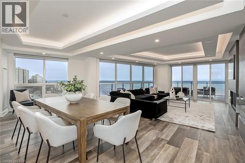 2060 Lakeshore Road Unit# 608, Burlington, ON - Indoor Photo Showing Dining Room