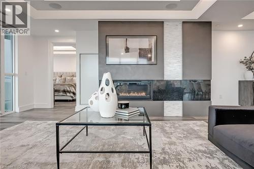 2060 Lakeshore Road Unit# 608, Burlington, ON - Indoor Photo Showing Living Room With Fireplace