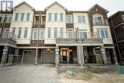 84 PAISLEY DRIVE Bradford West Gwillimbury, ON L3Z 4P1