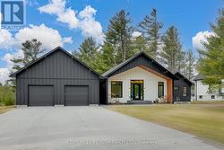 31 MARNI LANE Springwater, ON L0L 2K0