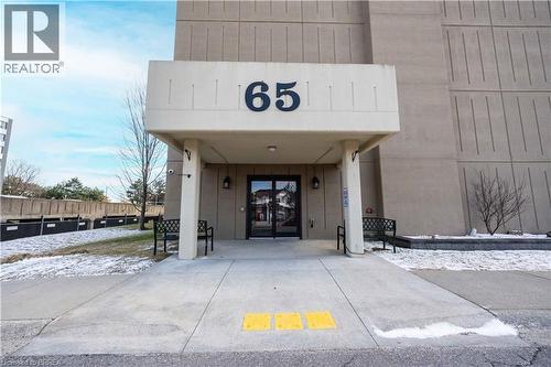 65 Highland Crescent Unit# 501, Kitchener, ON - Outdoor