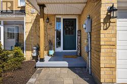 47 LYFYTT CRESCENT Barrie, ON L4N 7X5