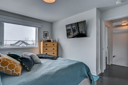 Chambre à coucher principale - 634 Rue Beauregard, Saint-Lin/Laurentides, QC - Indoor Photo Showing Bedroom
