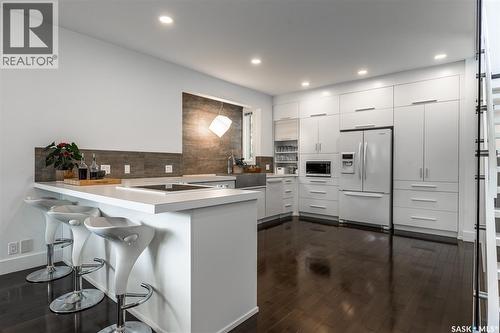 1150 Spadina Crescent E, Saskatoon, SK - Indoor Photo Showing Kitchen With Upgraded Kitchen