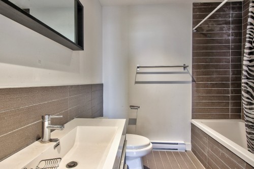 Other - 504-7525 Av. Mountain Sights, Montréal (Côte-Des-Neiges/Notre-Dame-De-Grâce), QC - Indoor Photo Showing Bathroom