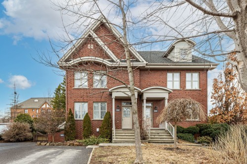 2323 Rue Toscane  Longueuil (Le Vieux-Longueuil), QC J4N 0B4