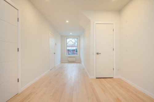 Chambre à coucher - 5172 9E Avenue, Montréal (Rosemont/La Petite-Patrie), QC - Indoor Photo Showing Other Room