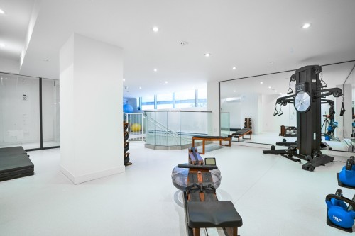 Exercise Room - 1704-360 Rue Mayor, Montréal (Ville-Marie), QC - Indoor Photo Showing Gym Room