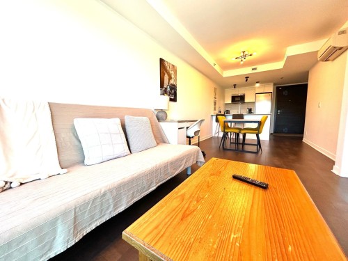 Salon - 503-5227 Boul. Décarie, Montréal (Côte-Des-Neiges/Notre-Dame-De-Grâce), QC - Indoor Photo Showing Living Room