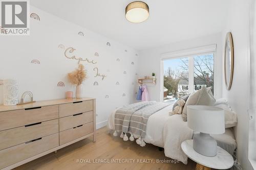 221 Wesley Avenue, Ottawa, ON - Indoor Photo Showing Bedroom