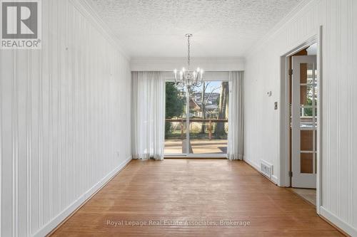 95 Oakes Drive, Mississauga, ON - Indoor Photo Showing Other Room