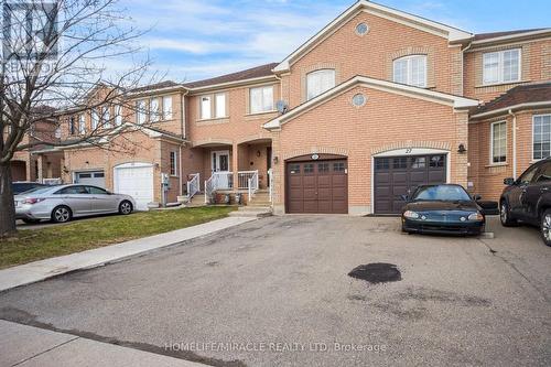 25 TINSMITH STREET  Brampton, ON L7A 1N1