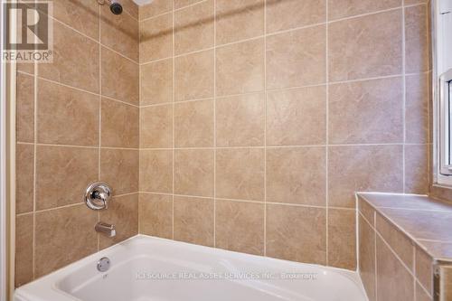 113 Fairmont Avenue, Ottawa, ON - Indoor Photo Showing Bathroom