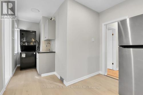 113 Fairmont Avenue, Ottawa, ON - Indoor