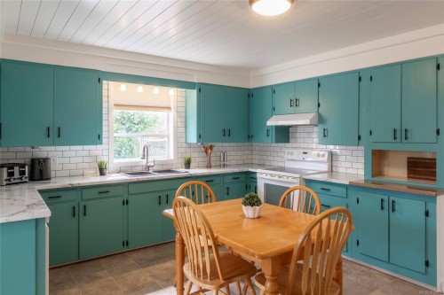 270 Beech Ave, Duncan, BC 