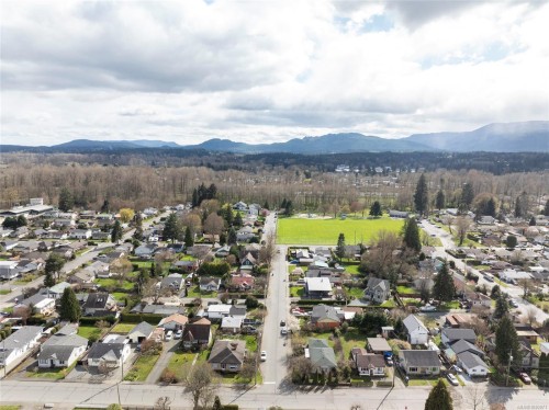 270 Beech Ave, Duncan, BC 