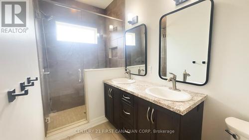 29 Hedges Court, St. Thomas, ON - Indoor Photo Showing Bathroom