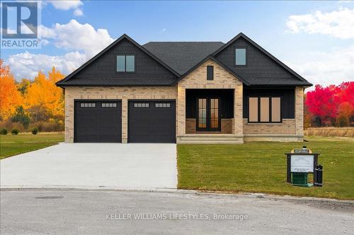 126 FRASER CRESCENT  Lambton Shores (Forest), ON N0N 1J0