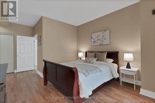 113 - 309 Major Mackenzie Drive E, Richmond Hill, ON - Indoor Photo Showing Bedroom