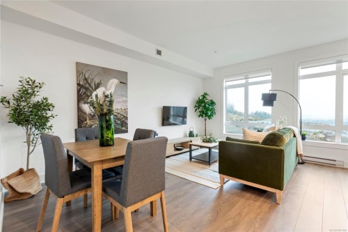 205-1114 Samar Cres, Langford, BC - Indoor