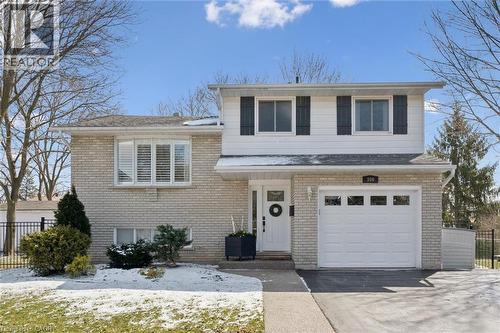 306 DALESIDE Place  Waterloo, ON N2L 5M4