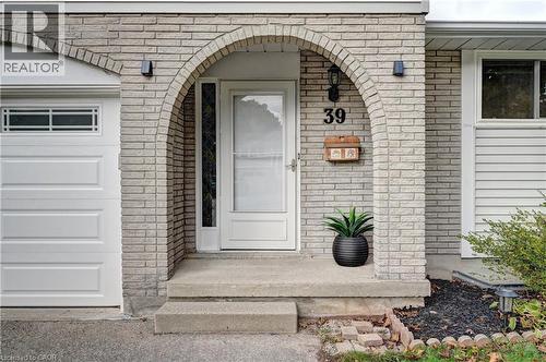 39 Southwood Drive, Kitchener, ON - Outdoor With Exterior