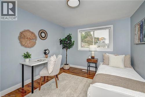 39 Southwood Drive, Kitchener, ON - Indoor Photo Showing Bedroom