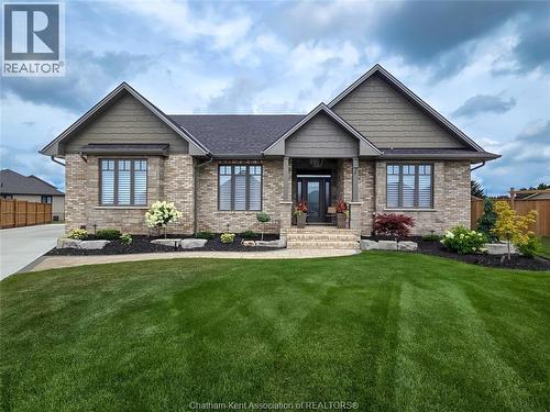 7 Tracy DRIVE  Chatham, ON N7M 0S8