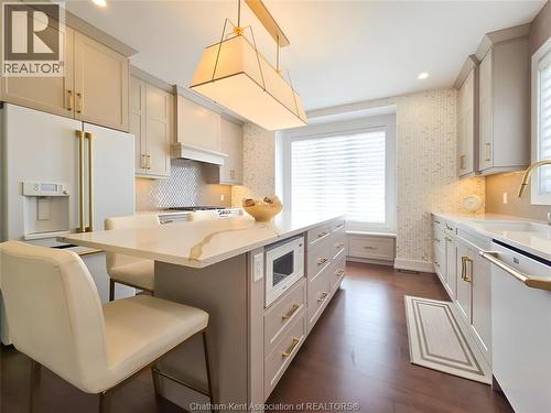 7 Tracy Drive, Chatham, ON - Indoor Photo Showing Kitchen