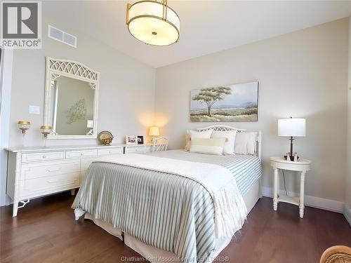 7 Tracy Drive, Chatham, ON - Indoor Photo Showing Bedroom