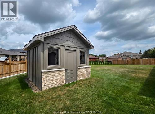 7 Tracy Drive, Chatham, ON - Outdoor