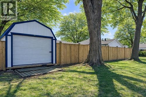 1704 Central, Windsor, ON - Outdoor