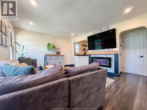 1704 Central, Windsor, ON - Indoor Photo Showing Living Room With Fireplace