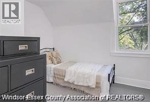 1210 Argyle, Windsor, ON - Indoor Photo Showing Bedroom