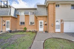 6725 ROSE-VILLE GARDEN Windsor, ON N8T 1J3